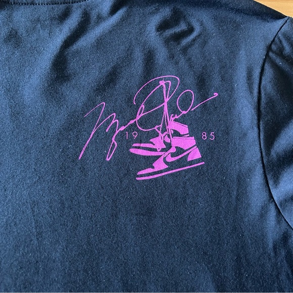 Michael Jordan “The Joy of Six” Long Sleeve Shirt - Picture 9 of 10